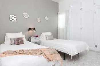 Geminis Villa *